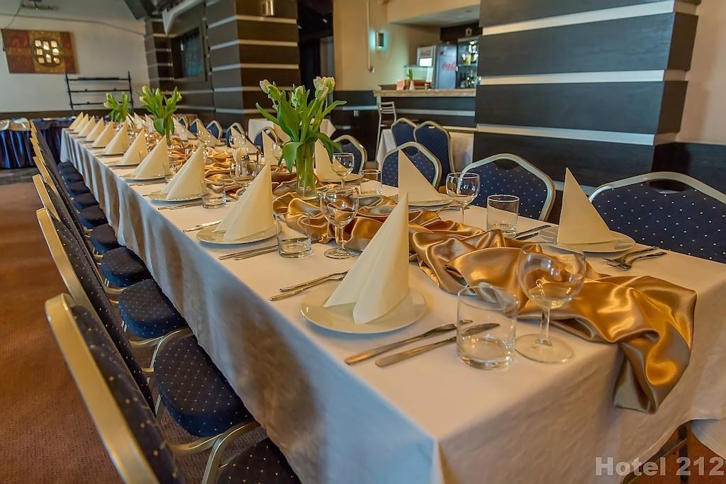 Hotel 212 Warsaw Ngoại thất bức ảnh
