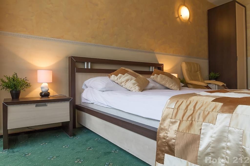 Hotel 212 Warsaw Phòng bức ảnh